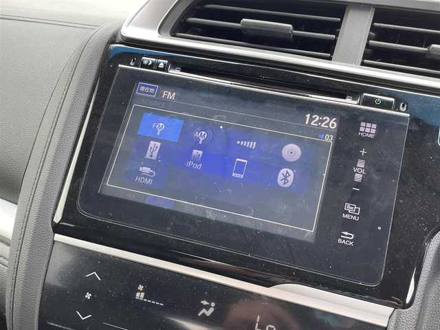 ホンダ フィット ハイブリット Lパッケージ 滋賀県 2013(平25)年 4.1万km ブリリアントスポーティブルーメタリック2トーン 純正ナビ　Bluetooth/CD/DVD/USB/HDMI/バックカメラ/クルーズコントロール/LEDヘッドライト/ビルトインETC/ドライブレコーダー（前方）/ステアリングスイッチ/ハーフレザーシート/合皮シートカバー/ドアバイザー/プッシュスタート/スマートキー/純正フロアマット