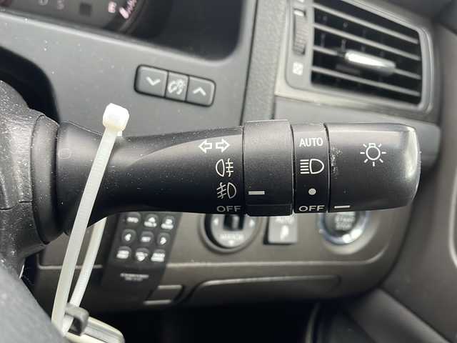 トヨタ クラウン アスリート i－Four ナビパッケージ 新潟県 2008(平20)年 9.6万km ホワイトパールクリスタルシャイン ４WD/純正HDDナビ/（BT／AM／FM／DVD）/バックカメラ/フルセグTV/パワーシート（運転席＋助手席）/ステアリングスイッチ/クルーズコントロール/オートライト/カーテンエアバッグ/ビルトインETC/保証書/取り扱い説明書/スペアキー