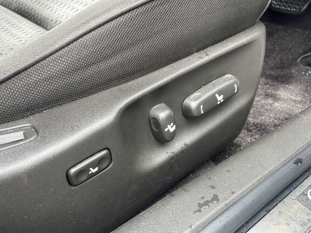 トヨタ クラウン アスリート i－Four ナビパッケージ 新潟県 2008(平20)年 9.6万km ホワイトパールクリスタルシャイン ４WD/純正HDDナビ/（BT／AM／FM／DVD）/バックカメラ/フルセグTV/パワーシート（運転席＋助手席）/ステアリングスイッチ/クルーズコントロール/オートライト/カーテンエアバッグ/ビルトインETC/保証書/取り扱い説明書/スペアキー