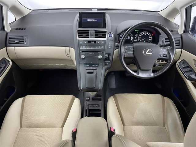 レクサス ＨＳ 250h 熊本県 2017(平29)年 3万km ディープブルーマイカ 純正ナビ　バックカメラ　ベージュ半革レザー　ビルトインＥＴＣ　シートヒーター　クルーズコントロール　ドライブレコーダー　純正アルミホイール　ＬＥＤライト　オートライト　Ｂｌｕｅｔｏｏｔｈ　地デジＴＶ