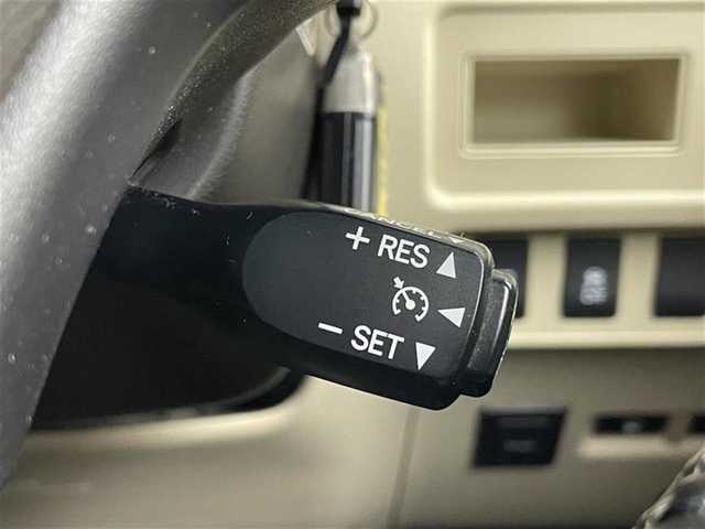 レクサス ＨＳ 250h 熊本県 2017(平29)年 3万km ディープブルーマイカ 純正ナビ　バックカメラ　ベージュ半革レザー　ビルトインＥＴＣ　シートヒーター　クルーズコントロール　ドライブレコーダー　純正アルミホイール　ＬＥＤライト　オートライト　Ｂｌｕｅｔｏｏｔｈ　地デジＴＶ