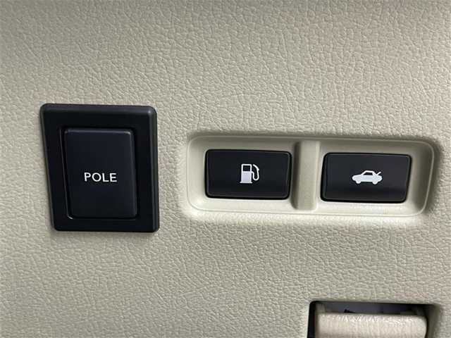 レクサス ＨＳ 250h 熊本県 2017(平29)年 3万km ディープブルーマイカ 純正ナビ　バックカメラ　ベージュ半革レザー　ビルトインＥＴＣ　シートヒーター　クルーズコントロール　ドライブレコーダー　純正アルミホイール　ＬＥＤライト　オートライト　Ｂｌｕｅｔｏｏｔｈ　地デジＴＶ