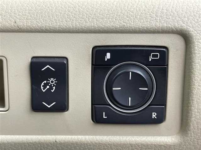 レクサス ＨＳ 250h 熊本県 2017(平29)年 3万km ディープブルーマイカ 純正ナビ　バックカメラ　ベージュ半革レザー　ビルトインＥＴＣ　シートヒーター　クルーズコントロール　ドライブレコーダー　純正アルミホイール　ＬＥＤライト　オートライト　Ｂｌｕｅｔｏｏｔｈ　地デジＴＶ