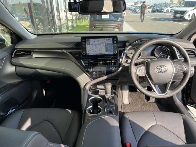 トヨタ カムリ WSレザーパッケージ 愛知県 2023(令5)年 0.7万km アティチュードブラックマイカ トヨタセーフティセンス/純正9型ナビ/全方位カメラ/サンルーフ/レーダークルーズコントロール/シートヒーター/フルセグ/Bluetooth/パワーシート/コーナーセンサー/純正アルミホイール/ブラインドスポットモニター/パドルシフト/インテリジェントミラー/レーンキープアシスト/オートマチックハイビーム/ドライブレコーダー/衝突軽減システム/ETC/スマートキー/プッシュスタート