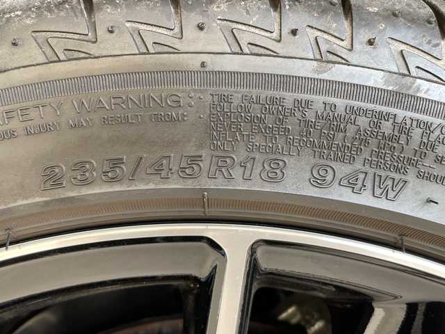 トヨタ カムリ WSレザーパッケージ 愛知県 2023(令5)年 0.7万km アティチュードブラックマイカ トヨタセーフティセンス/純正9型ナビ/全方位カメラ/サンルーフ/レーダークルーズコントロール/シートヒーター/フルセグ/Bluetooth/パワーシート/コーナーセンサー/純正アルミホイール/ブラインドスポットモニター/パドルシフト/インテリジェントミラー/レーンキープアシスト/オートマチックハイビーム/ドライブレコーダー/衝突軽減システム/ETC/スマートキー/プッシュスタート