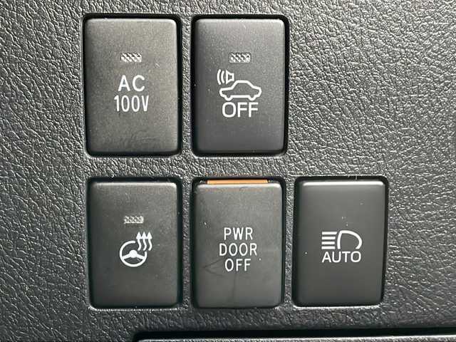 トヨタ アルファードハイブリット エグゼクティブ ラウンジ 道北・旭川 2019(令1)年 5.7万km ホワイトパールクリスタルシャイン /4WD//禁煙車//JBLサウンド//純正SDナビ//CD/DVD/BD/SD/MSV/BT/AUX/USB/フルセグ//パノラミックビューモニター//12.1型リアエンターテイメントシステム//ベージュ革シート//運転席メモリシート//パワーシート//１・2列目シートヒーター//１・2列目エアシート//両側パワースライドドア//パワーバックドア//トヨタセーフティセンス//PCS/ACC/LTA/BSM/RCTA/PKSB/RSA//クリアランスソナー//デジタルインナーミラー//１５００Wコンセント//ステアリングヒーター//純正ドライブレコーダー//ビルトインETC2.0//オートハイビーム//オートライト//3眼LEDヘッドライト//フォグライト//オートリトラミラー//オートワイパー//サンシェード//純正フロアマット//ドアバイザー