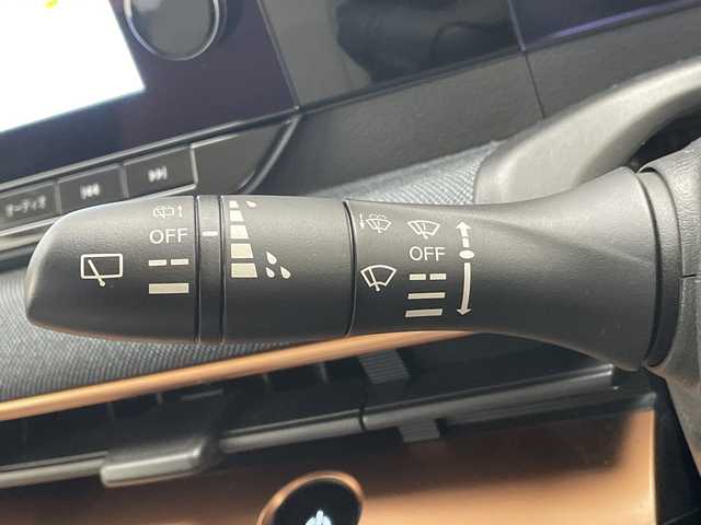 日産 サクラ G 愛知県 2023(令5)年 2.2万km スパークリングレッド/ブラック 純正9型ディスプレイオーディオナビ/全方位カメラ/プロパイロット/レーダークルーズコントロール/シートヒーター/バックカメラ/コーナーセンサー/純正アルミホイール/ETC2.0/インテリジェントミラー/LEDヘッドライト/ステアリングヒーター/レーンキープアシスト/オートマチックハイビーム/ドライブレコーダー/ステアリングスイッチ/スマートキー/プッシュスタート