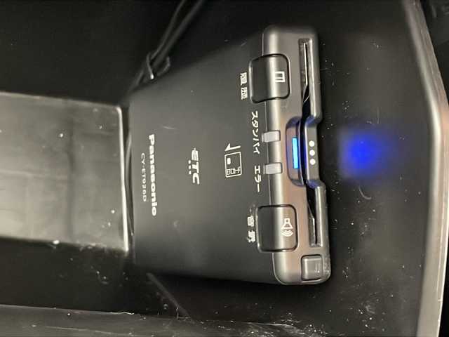 マツダ ＣＸ－５ 20S スマートエディション 千葉県 2022(令4)年 2万km スノーフレイクホワイトパールマイカ ｉＡｃｔｉｖｅｓｅｎｓｅ/純正ナビ（ＢＴ／ＣＤ）/ＥＴＣ/全方位カメラ/純正１７インチＡＷ/純正フロアマット/社外ドラレコ/ＢＳＭ/オートライト/ＬＥＤライト/電子パーキング/ＡＶＨ/HVD/前後コーナーセンサー