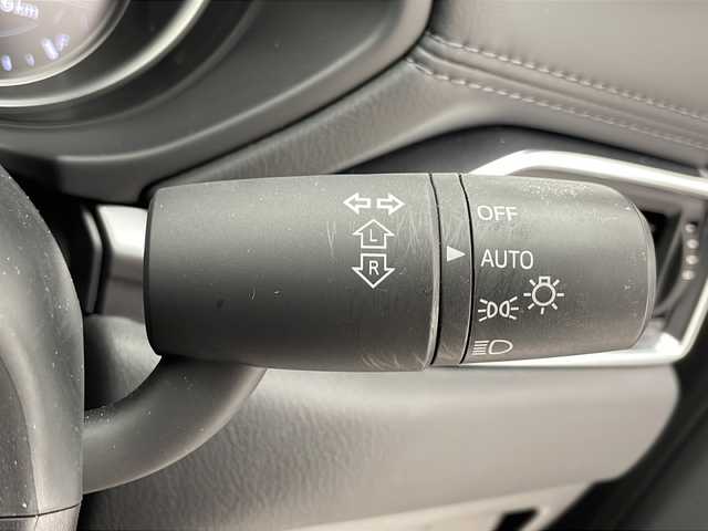 マツダ ＣＸ－５ 20S スマートエディション 千葉県 2022(令4)年 2万km スノーフレイクホワイトパールマイカ ｉＡｃｔｉｖｅｓｅｎｓｅ/純正ナビ（ＢＴ／ＣＤ）/ＥＴＣ/全方位カメラ/純正１７インチＡＷ/純正フロアマット/社外ドラレコ/ＢＳＭ/オートライト/ＬＥＤライト/電子パーキング/ＡＶＨ/HVD/前後コーナーセンサー