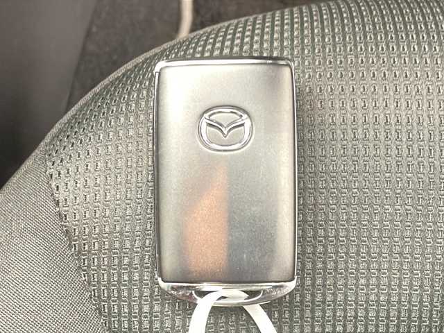 マツダ ＣＸ－５ 20S スマートエディション 千葉県 2022(令4)年 2万km スノーフレイクホワイトパールマイカ ｉＡｃｔｉｖｅｓｅｎｓｅ/純正ナビ（ＢＴ／ＣＤ）/ＥＴＣ/全方位カメラ/純正１７インチＡＷ/純正フロアマット/社外ドラレコ/ＢＳＭ/オートライト/ＬＥＤライト/電子パーキング/ＡＶＨ/HVD/前後コーナーセンサー