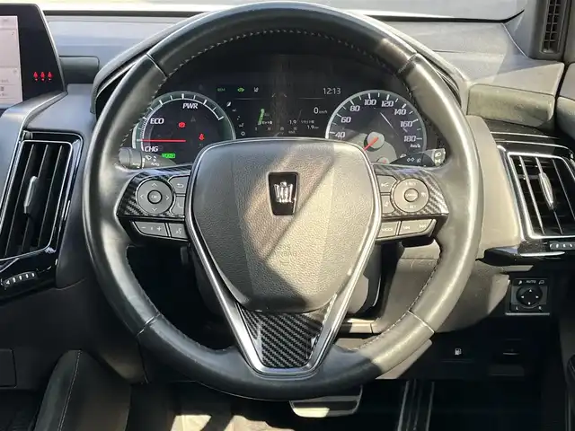 トヨタ クラウン ハイブリッド RS アドバンス 奈良県 2019(令1)年 5.3万km ホワイトパールクリスタルシャイン TRDフルエアロ/純正ナビ/（フルセグ/BT/CD/DVD）/レーダークルーズコントロール/パドルシフト/バックカメラ/ブラインドスポットモニター/前後コーナーセンサー/プリクラッシュセーフティ/レーンキープアシスト/パワーバックドア/ハーフレザー/前席パワーシート/運転席メモリーシート/前席シートヒーター/ステアリングヒーター/3眼LEDヘッドライト/前方ドライブレコーダー/ETC/RAYS19インチAW/取り扱い説明書/スペアキーX1