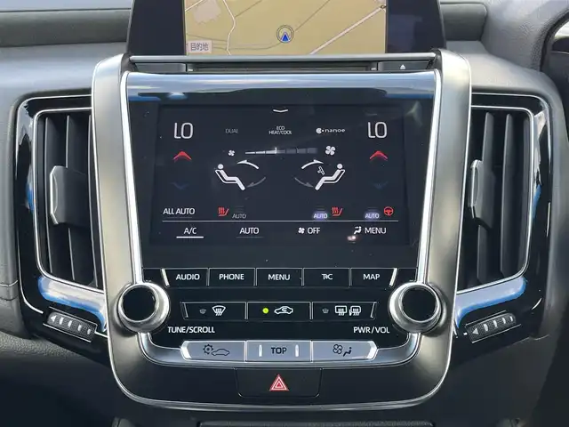 トヨタ クラウン ハイブリッド RS アドバンス 奈良県 2019(令1)年 5.3万km ホワイトパールクリスタルシャイン TRDフルエアロ/純正ナビ/（フルセグ/BT/CD/DVD）/レーダークルーズコントロール/パドルシフト/バックカメラ/ブラインドスポットモニター/前後コーナーセンサー/プリクラッシュセーフティ/レーンキープアシスト/パワーバックドア/ハーフレザー/前席パワーシート/運転席メモリーシート/前席シートヒーター/ステアリングヒーター/3眼LEDヘッドライト/前方ドライブレコーダー/ETC/RAYS19インチAW/取り扱い説明書/スペアキーX1