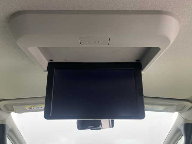 日産 セレナ e－パワー ハイウェイスター V 埼玉県 2021(令3)年 4.8万km ブリリアントホワイトパール 2トーン フリップダウンモニター/全方位カメラ/両側電動スライドドア　/純正ナビ　/プロパイロット　/ブラインドスポットモニター　/パーキングアシスト　/標識認識アシスト　/ビルトインＥＴＣ　/ハンドルヒーター　/前席シートヒーター/ロールサンシェード/ＬＥＤヘッドライト　/フォグランプ/純正フロアマット/純正アルミホイール