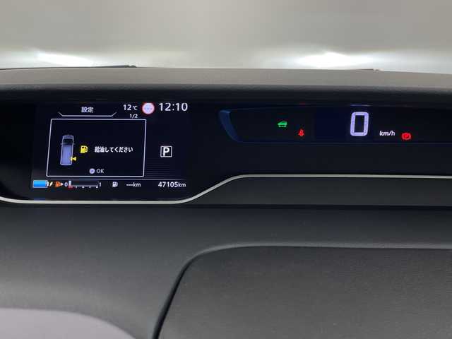 日産 セレナ e－パワー ハイウェイスター V 埼玉県 2021(令3)年 4.8万km ブリリアントホワイトパール 2トーン フリップダウンモニター/全方位カメラ/両側電動スライドドア　/純正ナビ　/プロパイロット　/ブラインドスポットモニター　/パーキングアシスト　/標識認識アシスト　/ビルトインＥＴＣ　/ハンドルヒーター　/前席シートヒーター/ロールサンシェード/ＬＥＤヘッドライト　/フォグランプ/純正フロアマット/純正アルミホイール