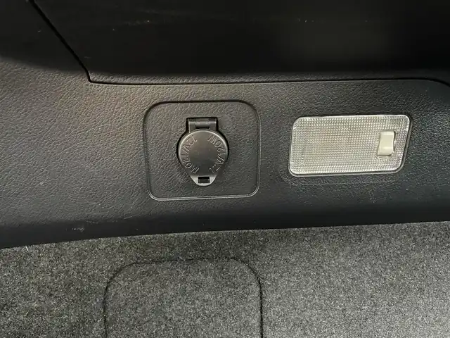 レクサス ＮＸ 300h Fスポーツ 滋賀県 2015(平27)年 8.6万km ソニッククォーツ 純正ナビ/CD/DVD/Bluetooth/フルセグTV/バックカメラ/ETC/レーダークルーズコントロール/レザーシート/シートヒーター/シートベンチレーション/パワーシート/パノラマルーフ/ステアリングヒーター/パワーバックドア/ドアバイザー/フロアマット/純正アルミホイール