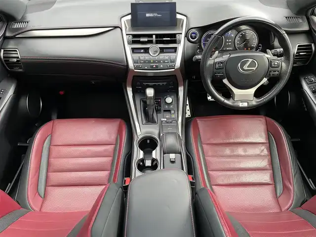 レクサス ＮＸ 300h Fスポーツ 滋賀県 2015(平27)年 8.6万km ソニッククォーツ 純正ナビ/CD/DVD/Bluetooth/フルセグTV/バックカメラ/ETC/レーダークルーズコントロール/レザーシート/シートヒーター/シートベンチレーション/パワーシート/パノラマルーフ/ステアリングヒーター/パワーバックドア/ドアバイザー/フロアマット/純正アルミホイール