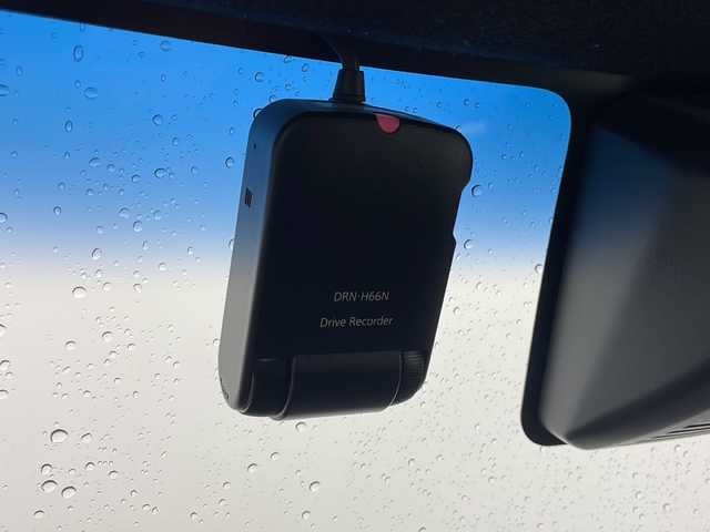 ダイハツ ウェイク G ターボ　レジャーエディション SA Ⅱ 宮城県 2017(平29)年 7.2万km プラムブラウンクリスタルマイカ 禁煙車/スマートアシストII/・衝突軽減ブレーキ/・レーンキープアシスト/社外8インチナビ/・CD.DVD.SD.BT.USB/フルセグTV/バックカメラ/両側パワースライドドア/LEDヘッドライト/フォグランプ/ETC/純正ドライブレコーダー/アイドリングストップ/横滑り防止装置/プッシュスタート/スマートキー/ステアリングスイッチ/純正15インチアルミ/純正フロアマット/ロールサンシェード