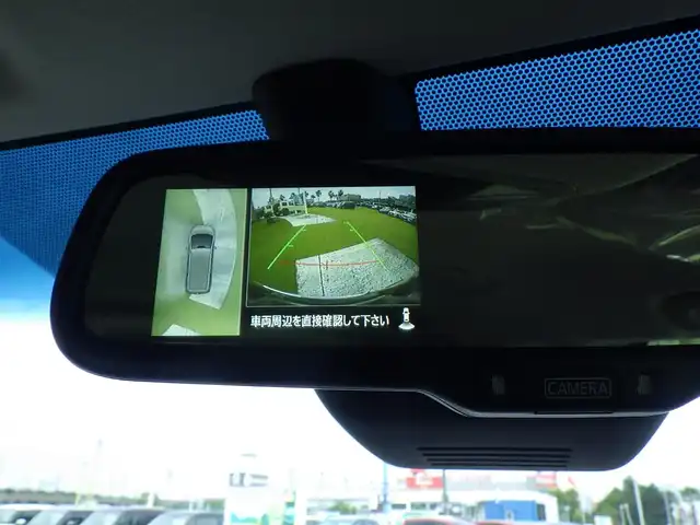 三菱 デリカＤ：５ シャモニー 千葉県 2025(令7)年 0.1万km未満 黒Ⅱ CHAMONIX (8人)　4WD　e-Assist/オリジナルナビ取付パッケージ＋リアモニター取付パッケージ(25/300)　ステップレス　（8人）　レンタ登録/e-Assist/・衝突被害軽減ブレーキシステム（FCM）/・誤発進抑制機能（前進＆後退時）（UMS）/・車線逸脱警報システム（LDW）/・レーダークルーズコントロールシステム（ACC）/・オートマチックハイビーム[AHB]/エレクトリックテールゲート/両側パワースライドドア/ハーフレザーシート/運転席パワーシート/前席シートヒーター/マルチアラウンドモニター/革巻きステアリング/ステアリングヒーター/ステアリングスイッチ/LEDヘッドライト/フォグライト/ウインカーミラー/純正18インチアルミホイル/サイド/カーテンエアバッグ/キーレスオペレーションシステム