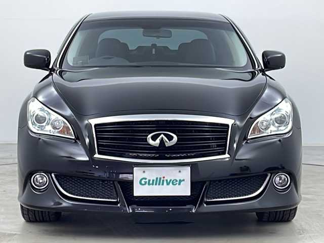 日産 フーガ 370GT FOUR Aパッケージ 道央・札幌 2013(平25)年 6.8万km ガーネットブラック ・４ＷＤ/・純正メーカーナビ＆ＣＤ＆ＢＴ＆フルセグ＆ＭｕｓｉｃＢｏｘ/・ステアリングスィッチ/・クルコン/・寒冷地/・ドアミラーヒーター/・社外レーダー/・ＴＶキャンセラー/・ビルトインＥＴＣ/・スマートキー/・Ｄ／Ｎパワーシート/・ハーフレザーシート/・ＨＩＤヘッドライト/・フォグ/・ＲＡＹＳ２０インチ/・社外ダウンサス/・社外ＡＷ付冬タイヤ積載/・スペアキー