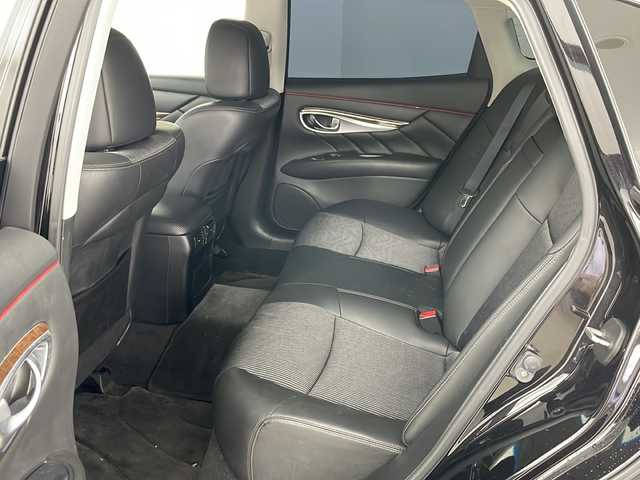日産 フーガ 370GT FOUR Aパッケージ 道央・札幌 2013(平25)年 6.8万km ガーネットブラック ・４ＷＤ/・純正メーカーナビ＆ＣＤ＆ＢＴ＆フルセグ＆ＭｕｓｉｃＢｏｘ/・ステアリングスィッチ/・クルコン/・寒冷地/・ドアミラーヒーター/・社外レーダー/・ＴＶキャンセラー/・ビルトインＥＴＣ/・スマートキー/・Ｄ／Ｎパワーシート/・ハーフレザーシート/・ＨＩＤヘッドライト/・フォグ/・ＲＡＹＳ２０インチ/・社外ダウンサス/・社外ＡＷ付冬タイヤ積載/・スペアキー