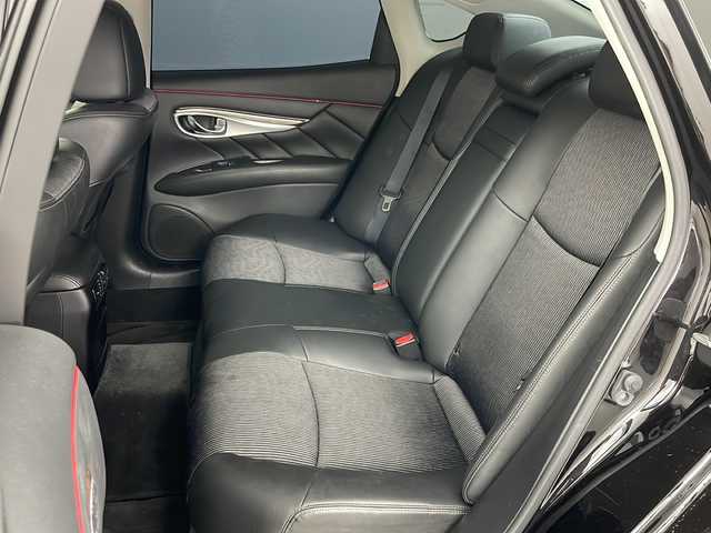 日産 フーガ 370GT FOUR Aパッケージ 道央・札幌 2013(平25)年 6.8万km ガーネットブラック ・４ＷＤ/・純正メーカーナビ＆ＣＤ＆ＢＴ＆フルセグ＆ＭｕｓｉｃＢｏｘ/・ステアリングスィッチ/・クルコン/・寒冷地/・ドアミラーヒーター/・社外レーダー/・ＴＶキャンセラー/・ビルトインＥＴＣ/・スマートキー/・Ｄ／Ｎパワーシート/・ハーフレザーシート/・ＨＩＤヘッドライト/・フォグ/・ＲＡＹＳ２０インチ/・社外ダウンサス/・社外ＡＷ付冬タイヤ積載/・スペアキー