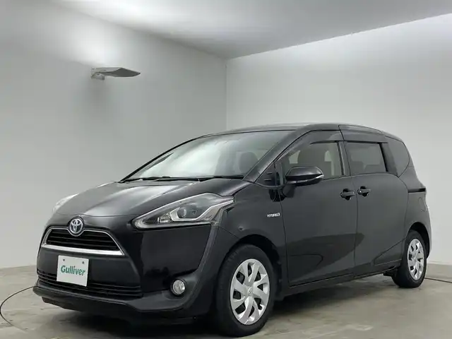 トヨタ シエンタ ハイブリッド G クエロ 岡山県 2018(平30)年 4.6万km クールボルドーガラスフレーク トヨタセーフティーセンス/純正ナビ/（Ｂｌｕｅｔｏｏｔｈ/フルセグＴＶ/CD/DVD)/ハーフレザーシート（合皮）/衝突軽減ブレーキ/ビルトインＥＴＣ２．０/オートハイビーム/ＬＥＤヘッドライト/フォグランプ/シートヒーター/バックカメラ/クルーズコントロール/ドライブレコーダー/両側パワースライドドア/純正フロアマット