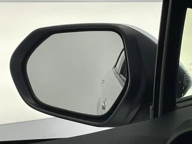 トヨタ アクア L 愛知県 2020(令2)年 3.3万km シルバーM 純正メモリナビ　ワンセグＴＶ　Ｂｌｕｅｔｏｏｔｈ　ＥＴＣ　トヨタセーフティセンス　衝突被害軽減装置　車線逸脱警報　オートハイビーム　踏み間違い防止　コーナーセンサー　電格ミラー　フロアマット　禁煙車