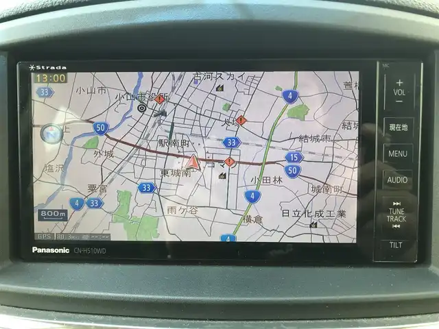 日産 エルグランド 250ハイウェイスター 栃木県 2013(平25)年 8.3万km ブリリアントホワイトパール 株)IDOMが運営する【じしゃロン小山店】の自社ローン専用車両になります。こちらは現金またはオートローンご利用時の価格です。自社ローンご希望の方は別途その旨お申付け下さい//禁煙車/社外フルセグナビ/（CD/DVD/AM/FMラジオ）/(Bluetooth)/スマートキー/プッシュスタート/バックカメラ/ＥＴＣ/片側パワースライドドア/フリップダウンモニター/ドライブレコーダー/コーナーセンサー/オットマン/ステアリングリモコン/電動格納ドアミラー/パワーウインドウ/防眩ミラー/オートライト