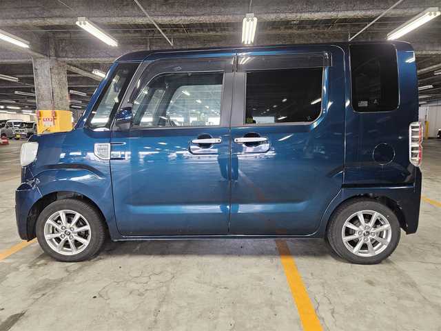 トヨタ ピクシスメガ L SAⅢ 香川県 2020(令2)年 6.5万km レーザーブルークリスタルシャイン 〇社外ナビ/〇フルセグTV/〇バックカメラ/〇パワースライドドア（両側）/〇ETC/〇ドラレコ/〇スマートアシスト3/〇衝突回避支援ブレーキ機能/〇オートライト/〇純正14インチアルミ/〇オートエアコン/〇キーフリーシステム/〇禁煙車