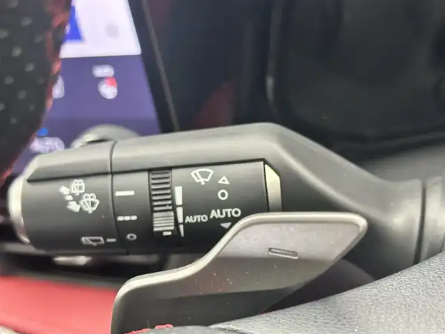 レクサス ＮＸ 450h+ Fスポーツ 愛知県 2022(令4)年 5.3万km ホワイトノーヴァガラスフレーク ムーンルーフ/純正ナビ（フルセグ、CD、DVD、Bluetooth）/三眼LED/バックカメラ/寒冷地仕様/HUD/BSM/100V電源/4WD/ETC2.0/パワーシート（D+N)/パワーバックドア/シートヒーター、エアシート/ハンドルヒーター/衝突軽減ブレーキ/レーンキープアシスト/オートハイビーム/コーナーセンサー/オートライト/ドラレコ前後/コーナーセンサー