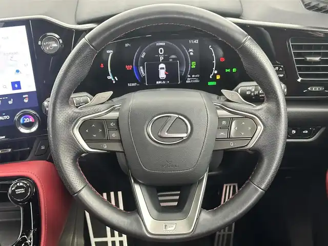 レクサス ＮＸ 450h+ Fスポーツ 愛知県 2022(令4)年 5.3万km ホワイトノーヴァガラスフレーク ムーンルーフ/純正ナビ（フルセグ、CD、DVD、Bluetooth）/三眼LED/バックカメラ/寒冷地仕様/HUD/BSM/100V電源/4WD/ETC2.0/パワーシート（D+N)/パワーバックドア/シートヒーター、エアシート/ハンドルヒーター/衝突軽減ブレーキ/レーンキープアシスト/オートハイビーム/コーナーセンサー/オートライト/ドラレコ前後/コーナーセンサー