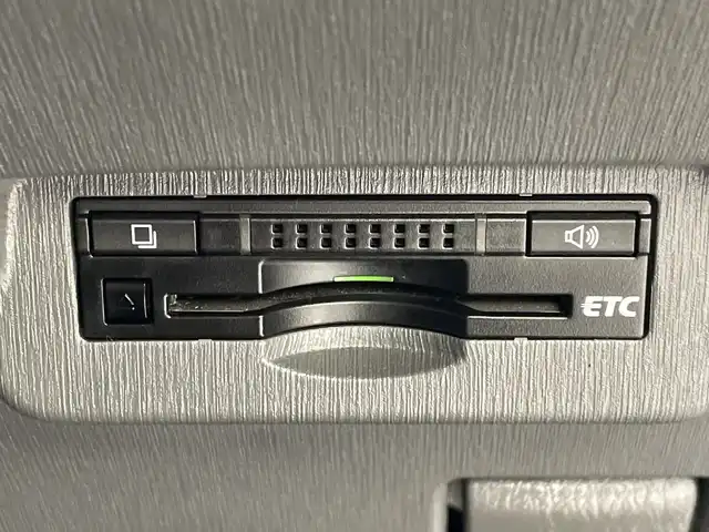 トヨタ プリウス α G チューンブラック 愛知県 2014(平26)年 5万km ブラック 純正ナビ/・ＣＤ/ＤＶＤ/・Ｂｌｕｅｔｏｏｔｈ/バックカメラ/クルーズコントロール/ハーフレザーシート/ＥＴＣ/オートライト/スマートキー/エンジンプッシュスタートボタン/ＬＥＤヘッドライト　