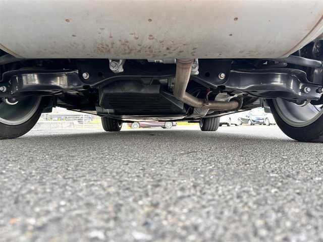 トヨタ クラウン スポーツ Z 宮城県 2024(令6)年 2.5万km プレシャスホワイトパール パノラマルーフ/サンドブラウン内装/サンドブラウン革シート/＝＝＝/セーフティセンス/・プリクラッシュセーフティ/・緊急時操舵支援/・フロントクロストラフィックアラート/・レーンチェンジアシスト/・レーントレーシングアシスト/・レーンディパーチャーアラート/・レーダークルーズコントロール/・アダプティブハイビームシステム/・ロードサインアシスト/・ドライバー異常時対応システム/・プロアクティブドライビングアシスト/・発進遅れ告知機能/トヨタチームメイト/・アドバンストドライブ/・リモート機能付アドバストパーク/パーキングサポートブレーキ/ブラインドスポットモニター/安心降車アシスト/ヘッドアップディスプレイ/デジタルインナーミラー/パノラミックビューモニター/12.3インチディスプレイオーディオ/・コネクティッドナビ/・フルセグTV/・AppleCarPlay/AndroidAuto/ETC2.0/ドライブレコーダー/ハンズフリーパワーバックドア/ステアヒーター/シートヒーター/ベンチレーション/パワーシート