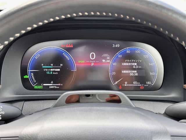 トヨタ クラウン スポーツ Z 宮城県 2024(令6)年 2.5万km プレシャスホワイトパール パノラマルーフ/サンドブラウン内装/サンドブラウン革シート/＝＝＝/セーフティセンス/・プリクラッシュセーフティ/・緊急時操舵支援/・フロントクロストラフィックアラート/・レーンチェンジアシスト/・レーントレーシングアシスト/・レーンディパーチャーアラート/・レーダークルーズコントロール/・アダプティブハイビームシステム/・ロードサインアシスト/・ドライバー異常時対応システム/・プロアクティブドライビングアシスト/・発進遅れ告知機能/トヨタチームメイト/・アドバンストドライブ/・リモート機能付アドバストパーク/パーキングサポートブレーキ/ブラインドスポットモニター/安心降車アシスト/ヘッドアップディスプレイ/デジタルインナーミラー/パノラミックビューモニター/12.3インチディスプレイオーディオ/・コネクティッドナビ/・フルセグTV/・AppleCarPlay/AndroidAuto/ETC2.0/ドライブレコーダー/ハンズフリーパワーバックドア/ステアヒーター/シートヒーター/ベンチレーション/パワーシート