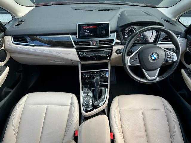 ＢＭＷ ２１８ｄ アクティブツアラー ラグジュアリー 埼玉県 2019(令1)年 3.4万km フラメンコレッド 白革シート/純正HDDナビ/(Bluetooth/USB/フルセグ)/パワーリアゲート/バックカメラ/パワーシート/純正ミラーＥＴＣ/ドライブレコーダー/シートヒーター/オートライト/衝突防止システム/ＬＥＤヘッドランプ