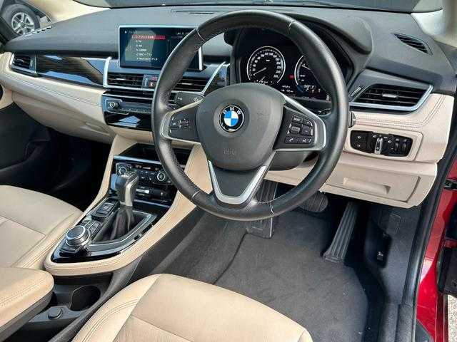 ＢＭＷ ２１８ｄ アクティブツアラー ラグジュアリー 埼玉県 2019(令1)年 3.4万km フラメンコレッド 白革シート/純正HDDナビ/(Bluetooth/USB/フルセグ)/パワーリアゲート/バックカメラ/パワーシート/純正ミラーＥＴＣ/ドライブレコーダー/シートヒーター/オートライト/衝突防止システム/ＬＥＤヘッドランプ