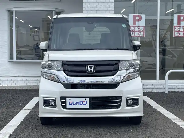 ホンダ Ｎ ＢＯＸ カスタム SSブラックSパッケージ 徳島県 2016(平28)年 7.1万km プレミアムホワイトパールⅡ (株)IDOMが運営する【じしゃロン徳島店】の自社ローン専用車両になります。こちらは現金またはオートローンご利用時の価格です。自社ローンご希望の方は別途その旨お申付け下さい/ワンオーナー/両側パワースライドドア　/フルセグTV　/バックカメラ　/ETC/Bluetooth　/運転席助手席シートヒーター　