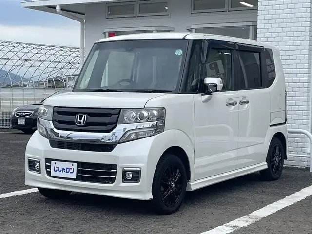 ホンダ Ｎ ＢＯＸ カスタム SSブラックSパッケージ 徳島県 2016(平28)年 7.1万km プレミアムホワイトパールⅡ (株)IDOMが運営する【じしゃロン徳島店】の自社ローン専用車両になります。こちらは現金またはオートローンご利用時の価格です。自社ローンご希望の方は別途その旨お申付け下さい/ワンオーナー/両側パワースライドドア　/フルセグTV　/バックカメラ　/ETC/Bluetooth　/運転席助手席シートヒーター　
