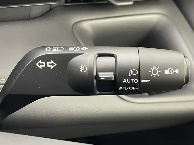 日産 セレナ e－パワー ハイウェイスター V 茨城県 2025(令7)年 0.1千km プリズムホワイト 純正12.3インチナビ/・全方位カメラ/・Bluetooth/・フルセグTV/BSM/プロパイロット/・エマージェンシーブレーキ/・クルーズコントロール/・車線逸脱防止支援システム/後席モニター/ドラレコ/ビルドインETC2.0/WAC/USB入力端子/両側ハンズフリーオートスライドドア/前後コーナーセンサー/純正アルミホイール