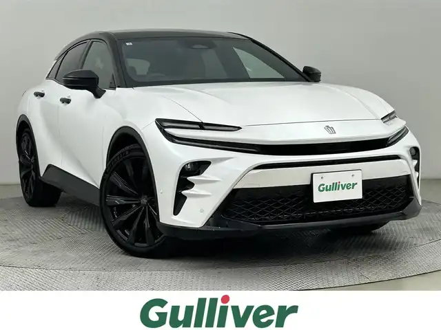 トヨタ クラウン スポーツ Z 道央・札幌 2025(令7)年 0.2万km パールⅡ ・４WD/・メーカーナビ/　BT/USB/フルセグ/miracast/・パノラミックビューモニター/・ビルトインETC2.0/・デジタルインナーミラー/・ワイヤレス充電/・AC100V/1500W/・トヨタセーフティセンス/・レーダークルーズコントロール/・オートハイビーム/・クリアランスソナー/・PCS/・LDA/・BSM/・HUD/・PDA/・RCTA/・PKSB/・SEA/・RCA/・レザーシート/・前席シートヒーター/・前席シートベンチレーション/・LEDヘッドライト/・フォグライト/・オートライト/・プッシュスタート/・スマートキー/・フロアマット