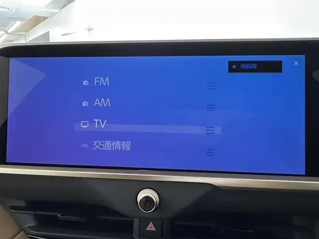 トヨタ クラウン スポーツ Z 道央・札幌 2025(令7)年 0.2万km パールⅡ ・４WD/・メーカーナビ/　BT/USB/フルセグ/miracast/・パノラミックビューモニター/・ビルトインETC2.0/・デジタルインナーミラー/・ワイヤレス充電/・AC100V/1500W/・トヨタセーフティセンス/・レーダークルーズコントロール/・オートハイビーム/・クリアランスソナー/・PCS/・LDA/・BSM/・HUD/・PDA/・RCTA/・PKSB/・SEA/・RCA/・レザーシート/・前席シートヒーター/・前席シートベンチレーション/・LEDヘッドライト/・フォグライト/・オートライト/・プッシュスタート/・スマートキー/・フロアマット