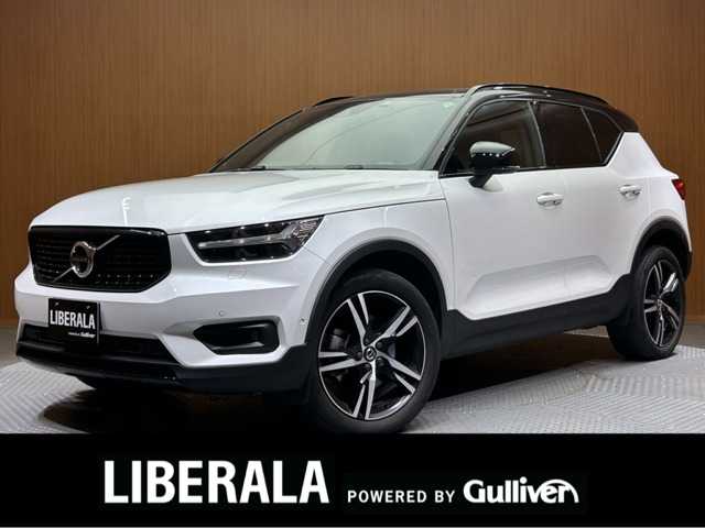 ボルボ ＸＣ４０ T4 AWD Rデザイン 千葉県 2020(令2)年 3.9万km クリスタルホワイトP ＡＣＣ　/パノラマＳＲ　/ｈａｒｍａｎｋａｒｄｏｎサウンド　/半革　/ナビ　/ＴＶ　/３６０°/Ｂｌｕｅｔｏｏｔｈ接続　/シートＨ　/電動リアゲート　/パーキングアシスト　/衝突軽減Ｂ　/ＢＳＭ　/ＬＫＡ　/ＥＴＣ　/１オーナー
