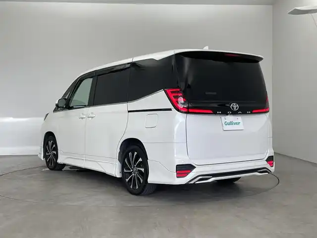 トヨタ ノア S－Z 埼玉県 2023(令5)年 2.6万km ホワイトパールクリスタルシャイン モデリスタエアロ　/純正１０．５インチディスプレイオーディオ　/ CD DVD 地デジTV HDMI/フリップダウンモニター　/バックカメラ/プリクラッシュセーフティ/レーダークルーズコントロール/レーンディパーチャーアラート/ドライブレコーダー　/シートヒーター　/LEDオートライト/オートハイビーム/ビルトインETC2.0