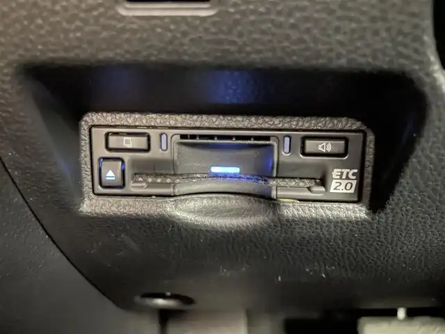 トヨタ ノア S－Z 埼玉県 2023(令5)年 2.6万km ホワイトパールクリスタルシャイン モデリスタエアロ　/純正１０．５インチディスプレイオーディオ　/ CD DVD 地デジTV HDMI/フリップダウンモニター　/バックカメラ/プリクラッシュセーフティ/レーダークルーズコントロール/レーンディパーチャーアラート/ドライブレコーダー　/シートヒーター　/LEDオートライト/オートハイビーム/ビルトインETC2.0