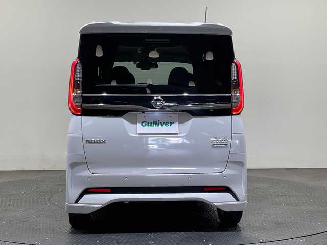 日産 ルークス HWS X アーバンクロム プロパイロットED 愛媛県 2022(令4)年 2.3万km ホワイトパール 社外ナビ/フルセグ/Bluetooth/USB/全周囲カメラ/プロパイロット/両側電動スライドドア/衝突被害軽減ブレーキ/レーンキープアシスト/コーナーセンサー/オートライトLEDヘッドライト/ETC/社外16インチアルミ/スペアキー/保証書/取扱説明書