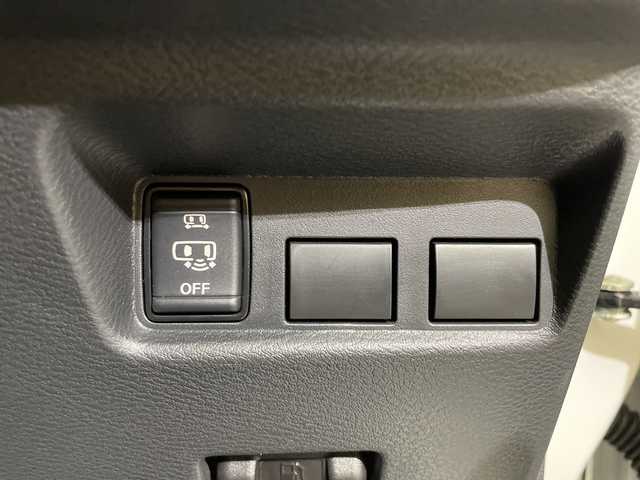 日産 ルークス HWS X アーバンクロム プロパイロットED 愛媛県 2022(令4)年 2.3万km ホワイトパール 社外ナビ/フルセグ/Bluetooth/USB/全周囲カメラ/プロパイロット/両側電動スライドドア/衝突被害軽減ブレーキ/レーンキープアシスト/コーナーセンサー/オートライトLEDヘッドライト/ETC/社外16インチアルミ/スペアキー/保証書/取扱説明書