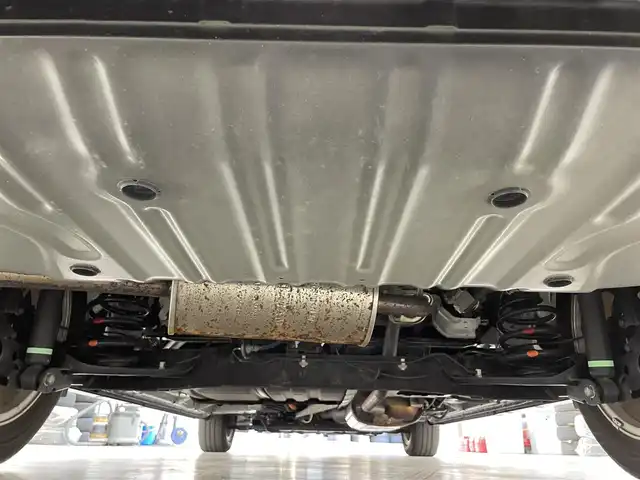 日産 セレナ e－パワー ハイウェイスター V 神奈川県 2020(令2)年 5.1万km ダイヤモンドブラック 純正10型ナビ/両側電動スライドドア/全方位カメラ/ETC/衝突被害軽減ブレーキ/クルーズコントロール/レーンキープアシスト/LEDヘッドライト/クリアランスソナー/電動パーキング/オートホールド/純正アルミホイール