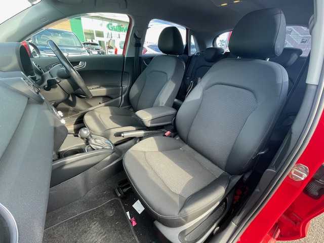 アウディ Ａ１ スポーツバック 1．4TFSI 静岡県 2014(平26)年 4.3万km 赤 純正ナビ/（AM/FM/ワンセグTV/Bluetooth/CD）/MTモード付AT/純正15inAW/キセノンヘッドライト/ETC/横滑り防止機能/オートライト/電動格納ミラー/ステアリングスイッチ/純正フロアマット/スマートキー/プッシュスタート/スペアキー1/保証証/取扱説明書