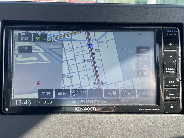 日産 ルークス X 岡山県 2022(令4)年 3.3万km ホワイトパール 登録時走行距離32988km/社外ナビ(MDV-D208BT)/　(CD/DVD/フルセグTV/Bluetooth)/全方位カメラ/コーナーセンサー/両側スライドドア/パワースライドドア/Clazzioレザー調シートカバー/ステアリングスイッチ/オートライト/ヘッドライトレベライザー/プッシュスタート/スマートキー/スペアキー×1/アイドリングストップ/ロールサンシェード/電動格納ミラー/純正フロアマット/横滑防止装置/盗難防止装置/取扱説明書/新車時整備手帳（保証書）