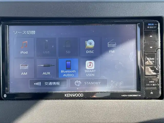 日産 ルークス X 岡山県 2022(令4)年 3.3万km ホワイトパール 登録時走行距離32988km/社外ナビ(MDV-D208BT)/　(CD/DVD/フルセグTV/Bluetooth)/全方位カメラ/コーナーセンサー/両側スライドドア/パワースライドドア/Clazzioレザー調シートカバー/ステアリングスイッチ/オートライト/ヘッドライトレベライザー/プッシュスタート/スマートキー/スペアキー×1/アイドリングストップ/ロールサンシェード/電動格納ミラー/純正フロアマット/横滑防止装置/盗難防止装置/取扱説明書/新車時整備手帳（保証書）